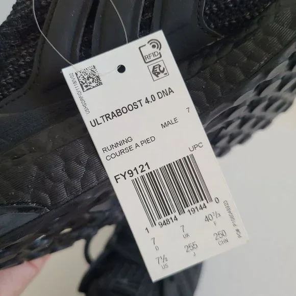 NEW Adidas Ultraboost 4.0 DNA Running Shoes FY9121 Size 7.5 Black - Picture 8 of 8